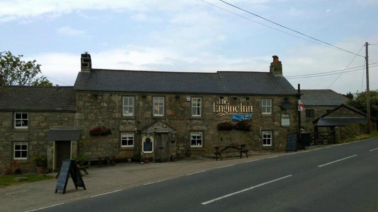 The Engine Inn 彭赞斯 外观 照片