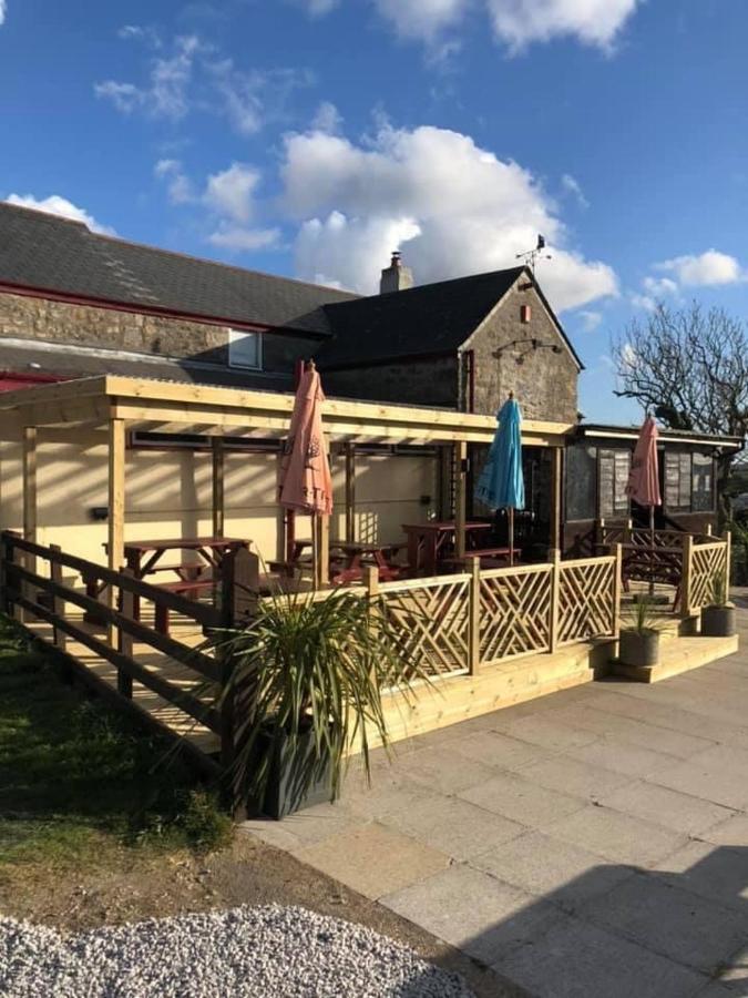 The Engine Inn 彭赞斯 外观 照片